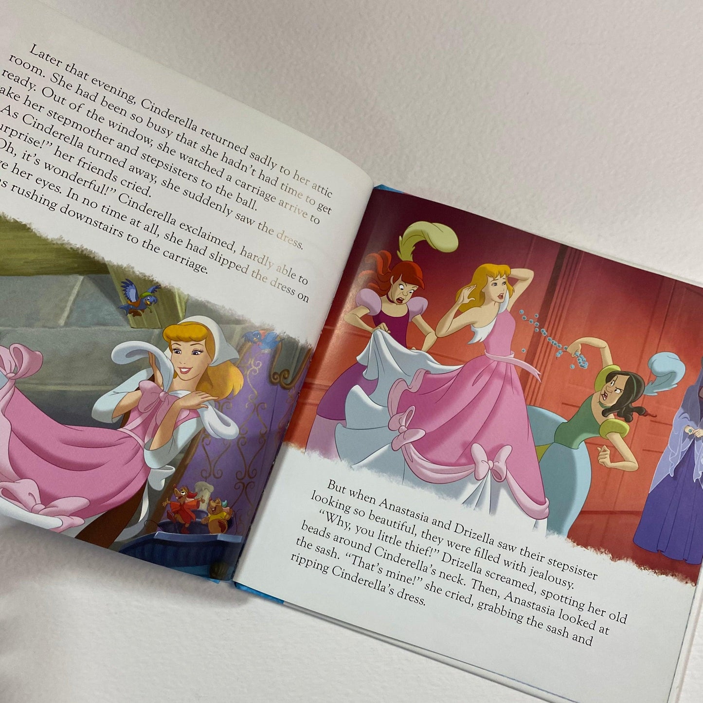 Cinderella: Disney little readers